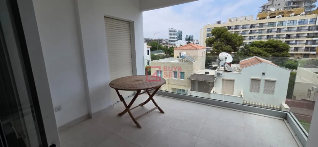 4 Bedroom Apartment for Sale
