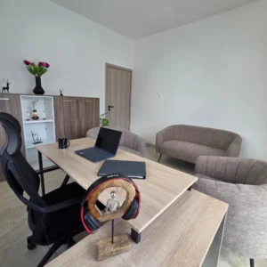 200m² Office for Rent in Larnaca District