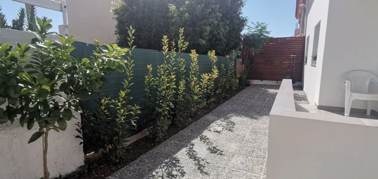 Cheap Houses and Villas for Sale Larnaca up to 400000 euro