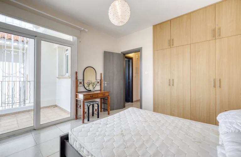 Cheap Houses and Villas for Sale Famagusta up to 400000 euro