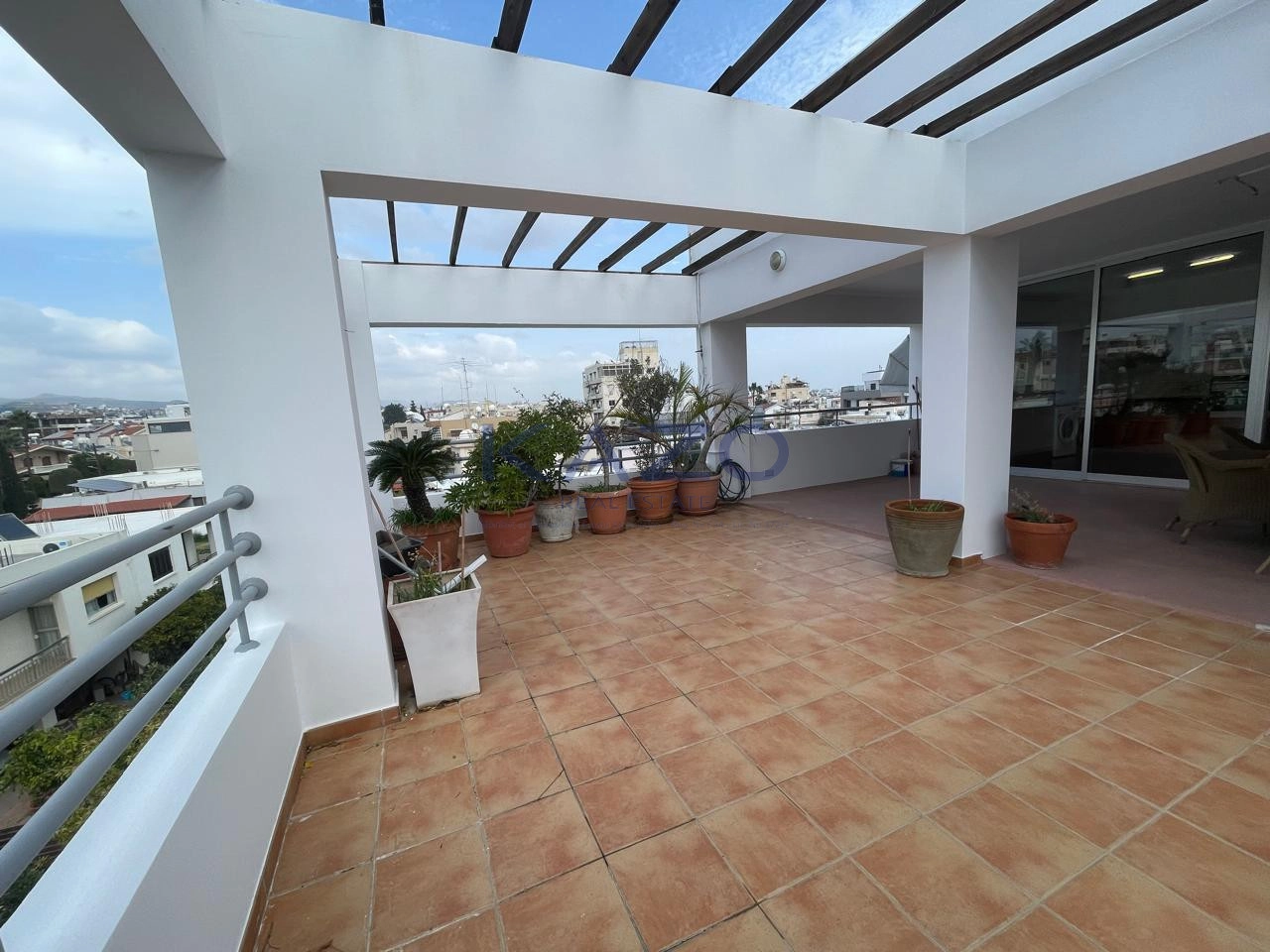 2 Bedroom Apartment for Rent in Limassol – Kapsalos