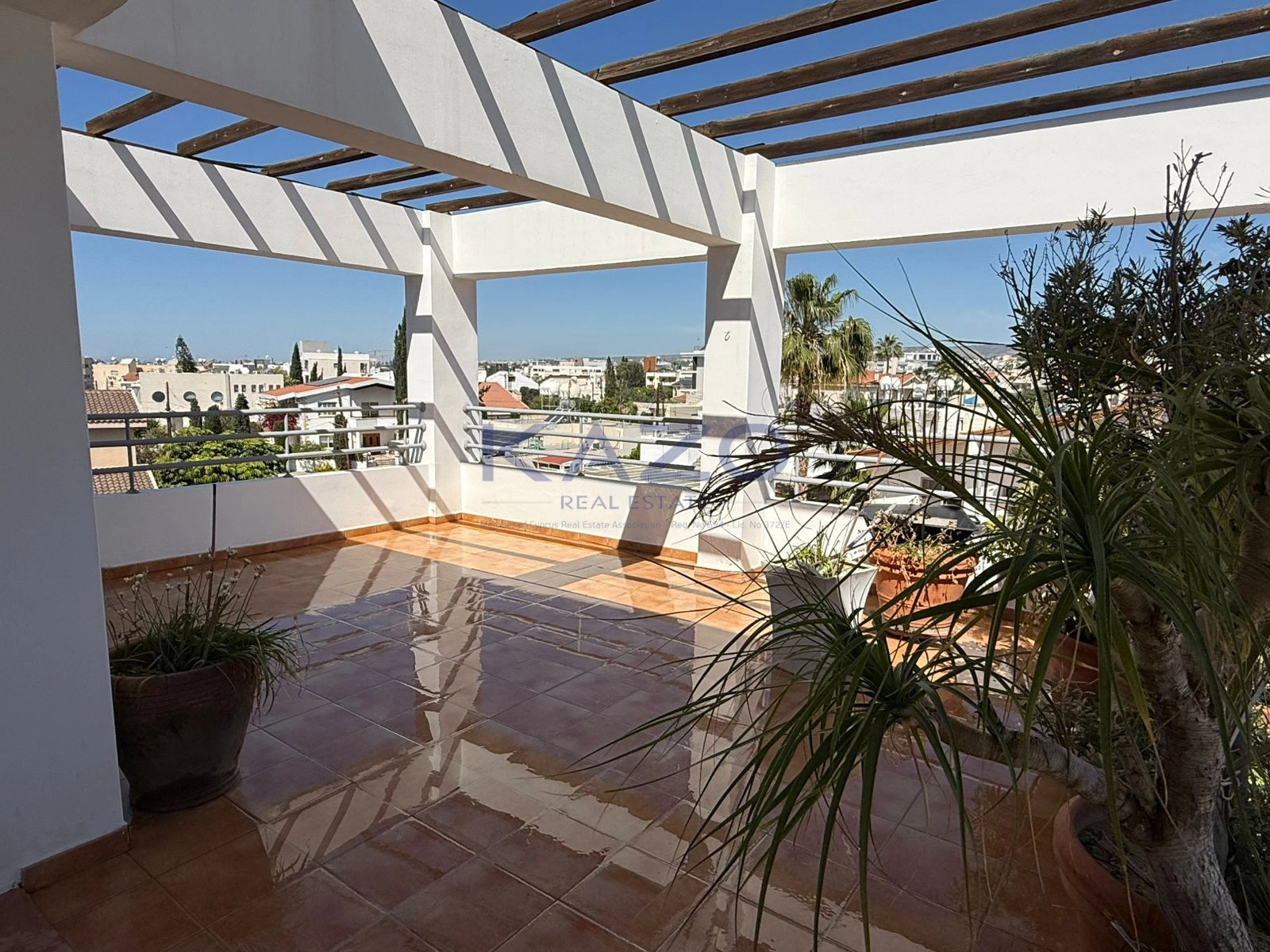 2 Bedroom Apartment for Rent in Limassol – Kapsalos