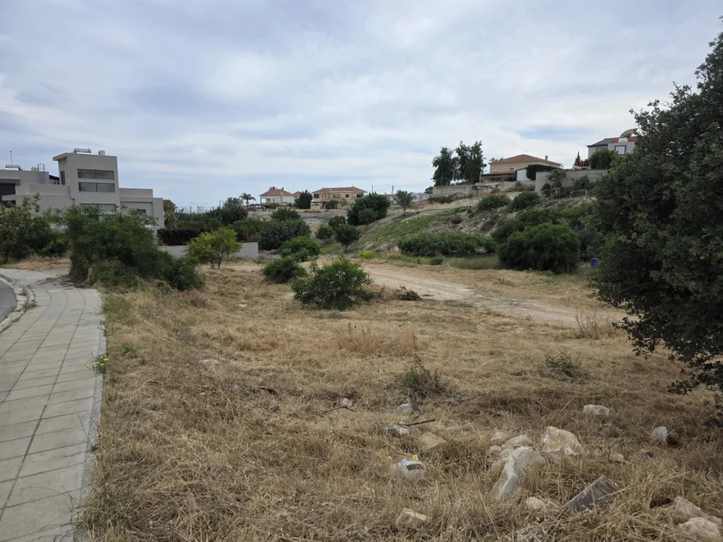 833m² Plot for Sale in Limassol – Agios Athanasios
