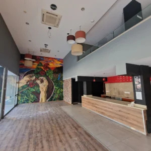 167m² Office for Rent