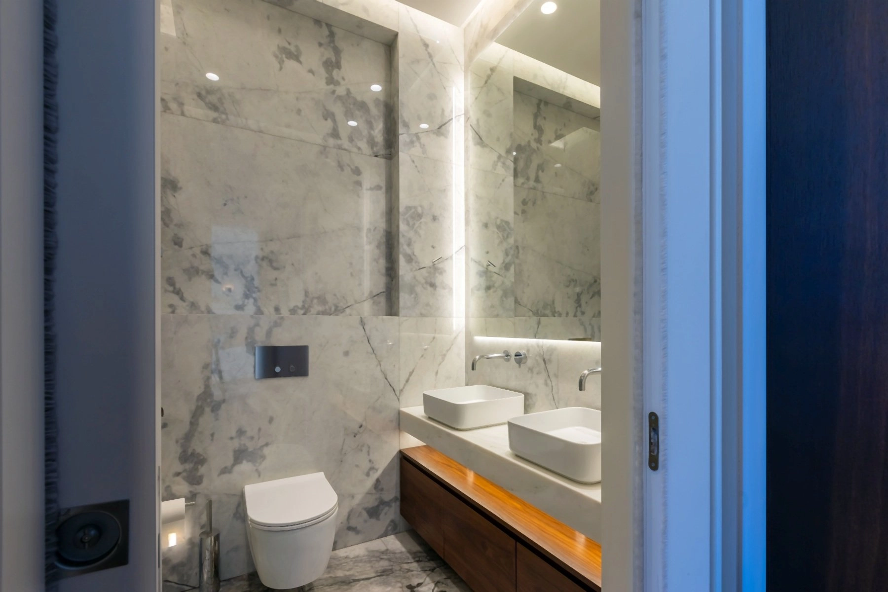 5 Bedroom Apartment for Sale in Limassol – Neapolis