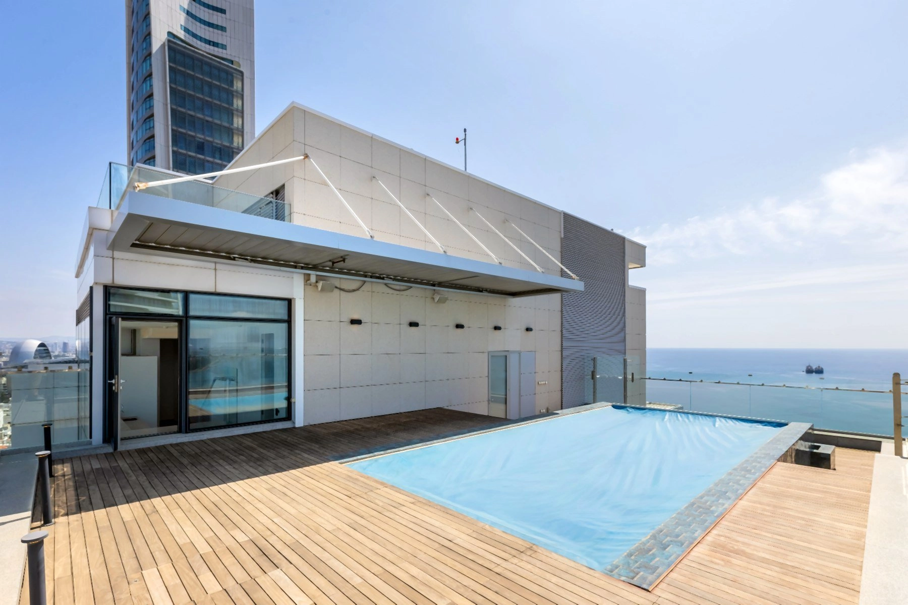 5 Bedroom Apartment for Sale in Limassol – Neapolis