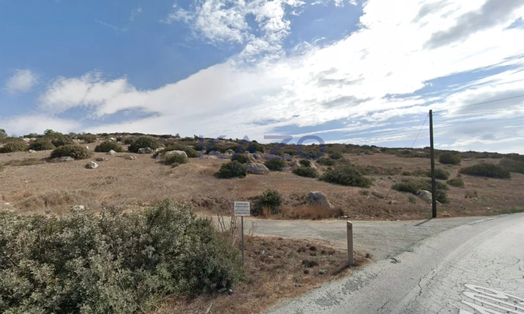 2,342m² Plot for Sale in Parekklisia, Limassol District
