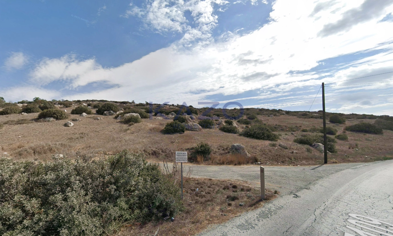 2,342m² Plot for Sale in Parekklisia, Limassol District
