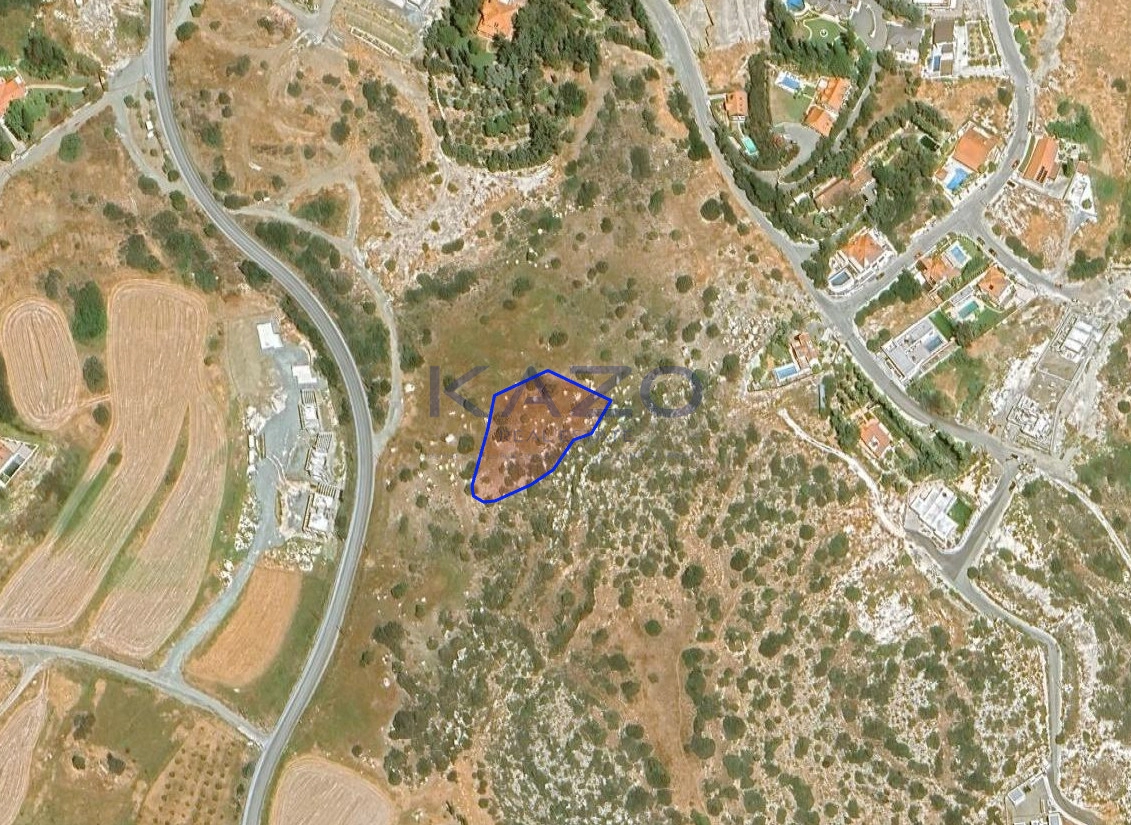 2,342m² Plot for Sale in Parekklisia, Limassol District