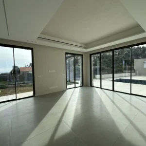 4 Bedroom House for Sale in Agios Tychonas, Limassol District