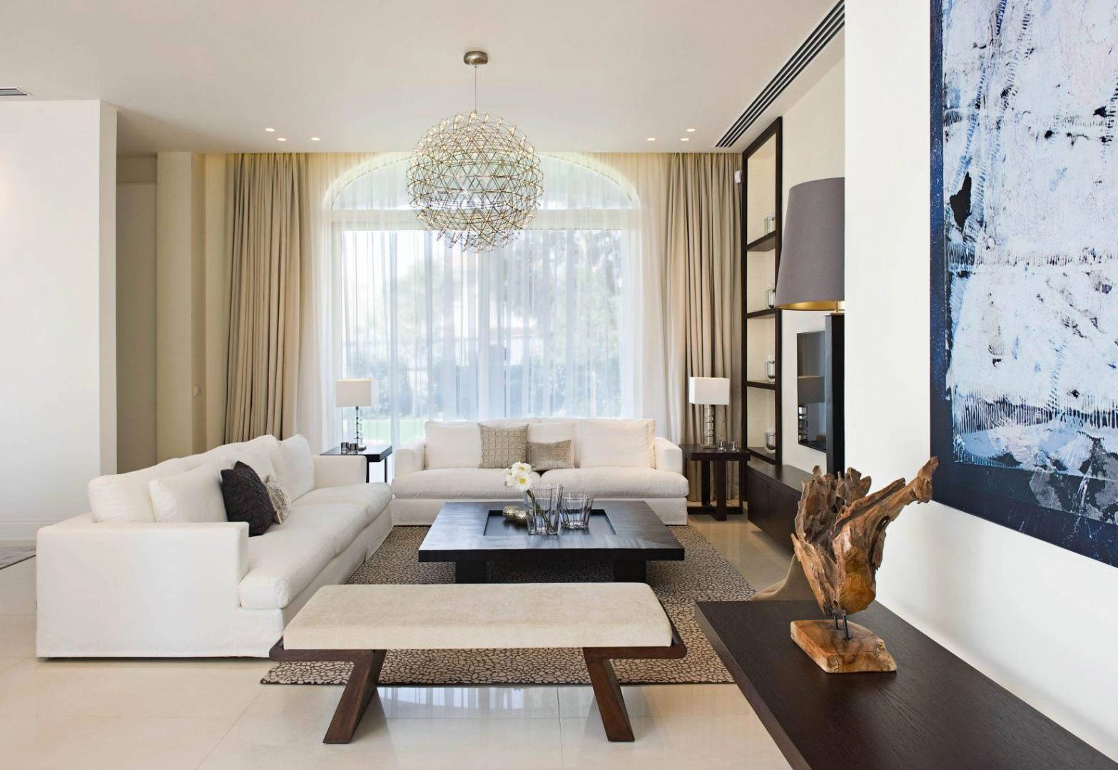 5 Bedroom House for Sale