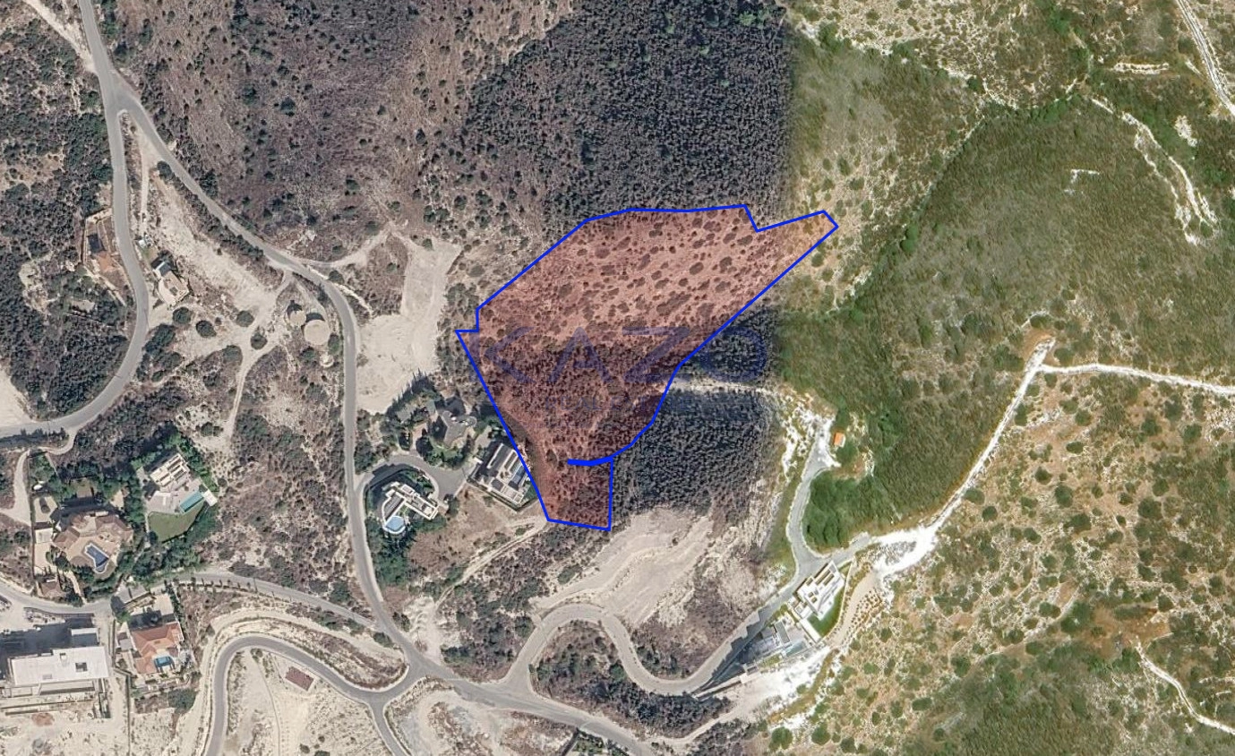 17,086m² Plot for Sale in Agios Tychonas, Limassol District
