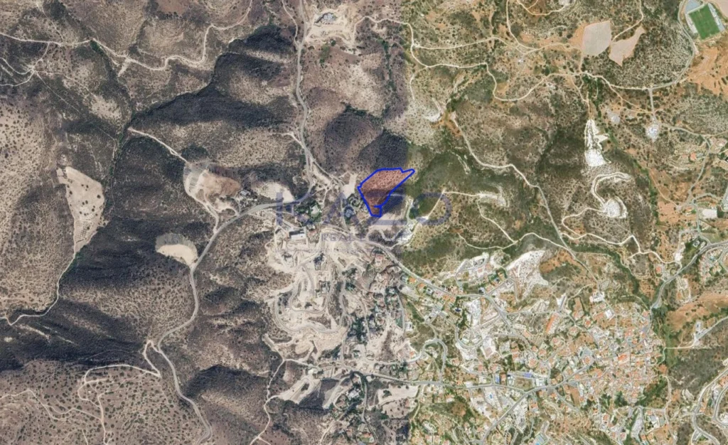17,086m² Plot for Sale in Agios Tychonas, Limassol District