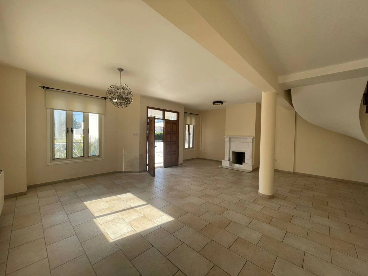 4 Bedroom House for Sale