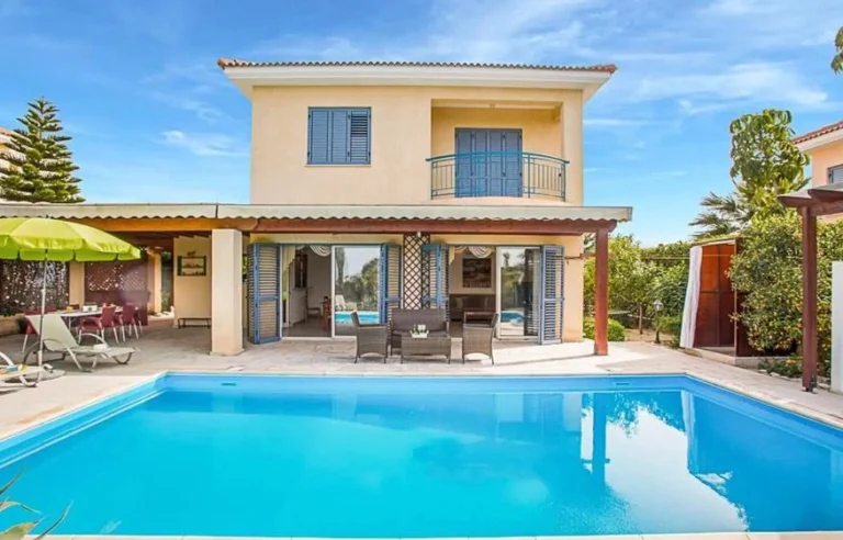Villas