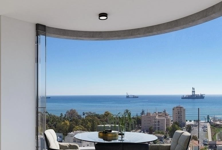 1,005m² Plot for Sale