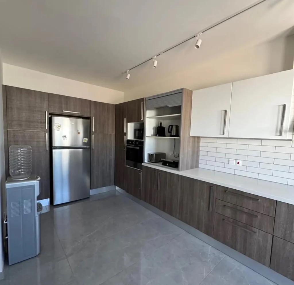 4 Bedroom Apartment for Rent