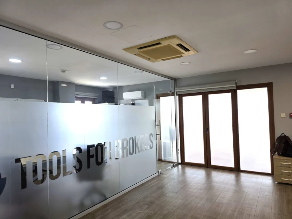 232m² Office for Rent in Limassol – Linopetra