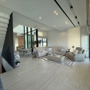 5 Bedroom House for Sale in Agios Tychonas, Limassol District