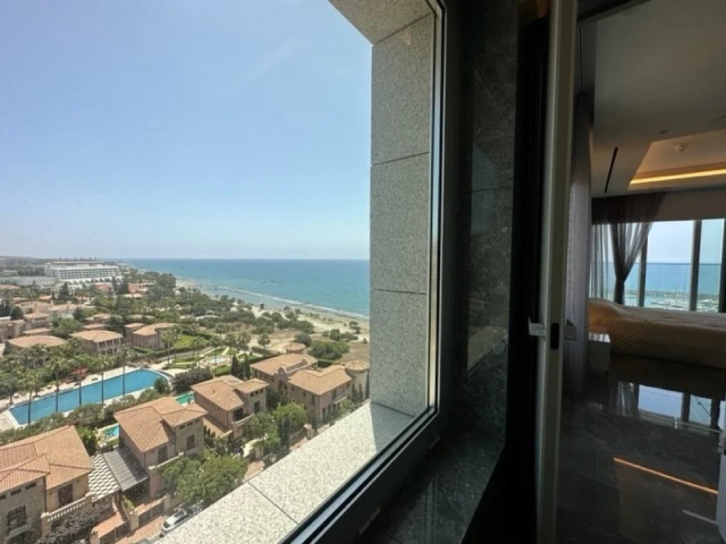 3 Bedroom Apartment for Rent in Amathounta, Limassol District