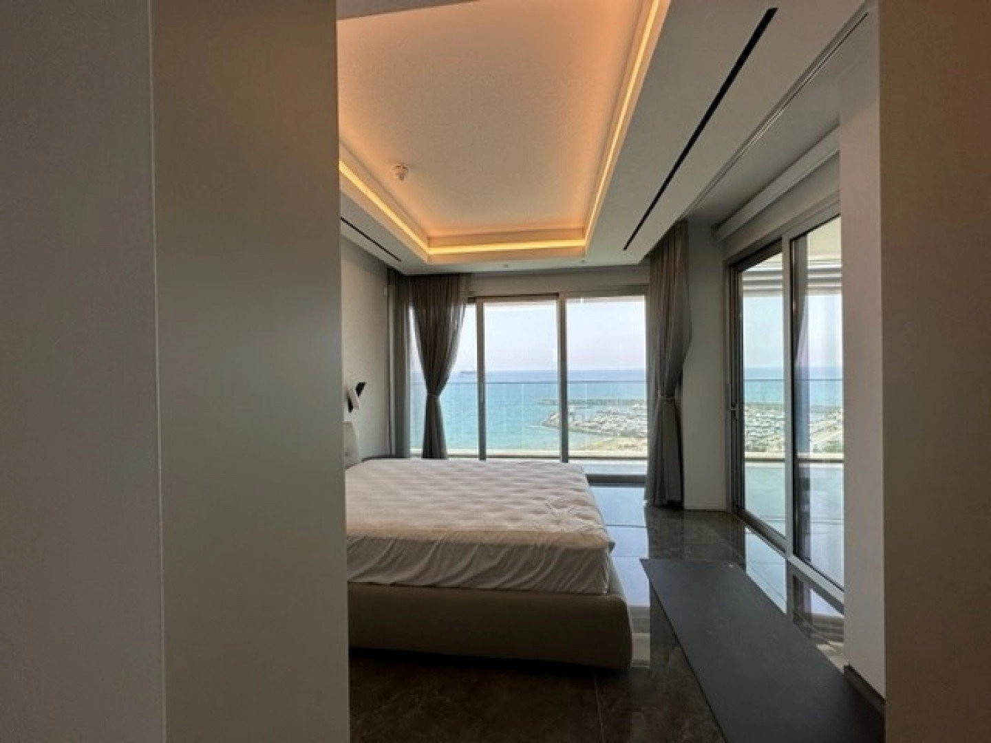 3 Bedroom Apartment for Rent in Amathounta, Limassol District