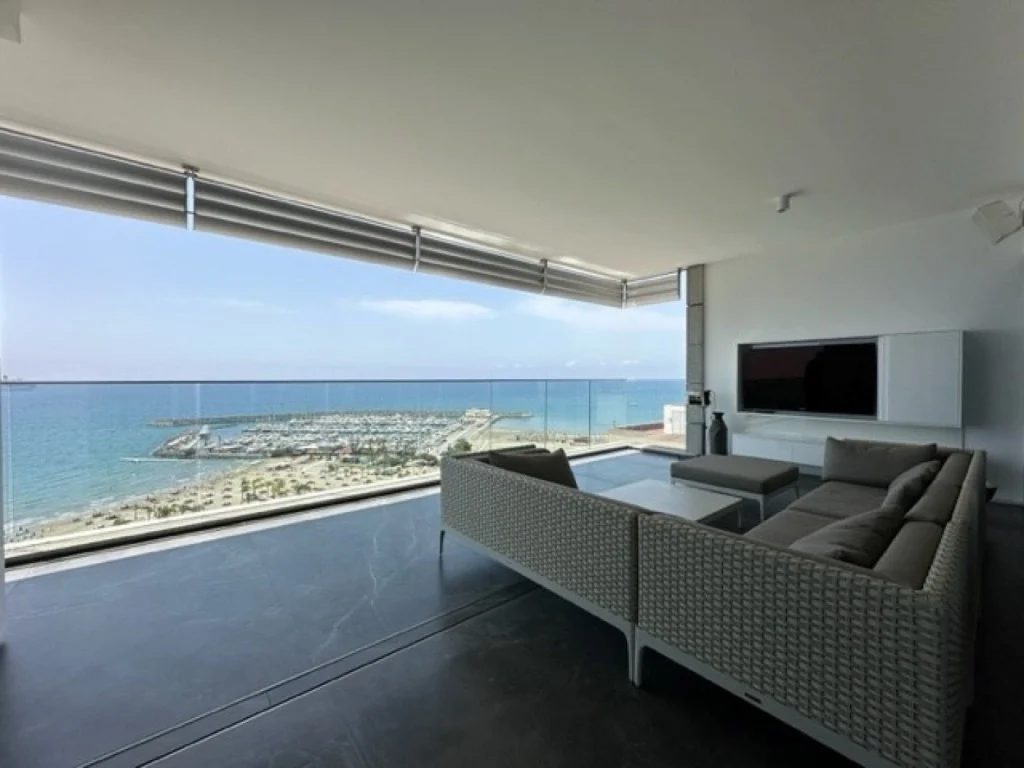 3 Bedroom Apartment for Rent in Amathounta, Limassol District