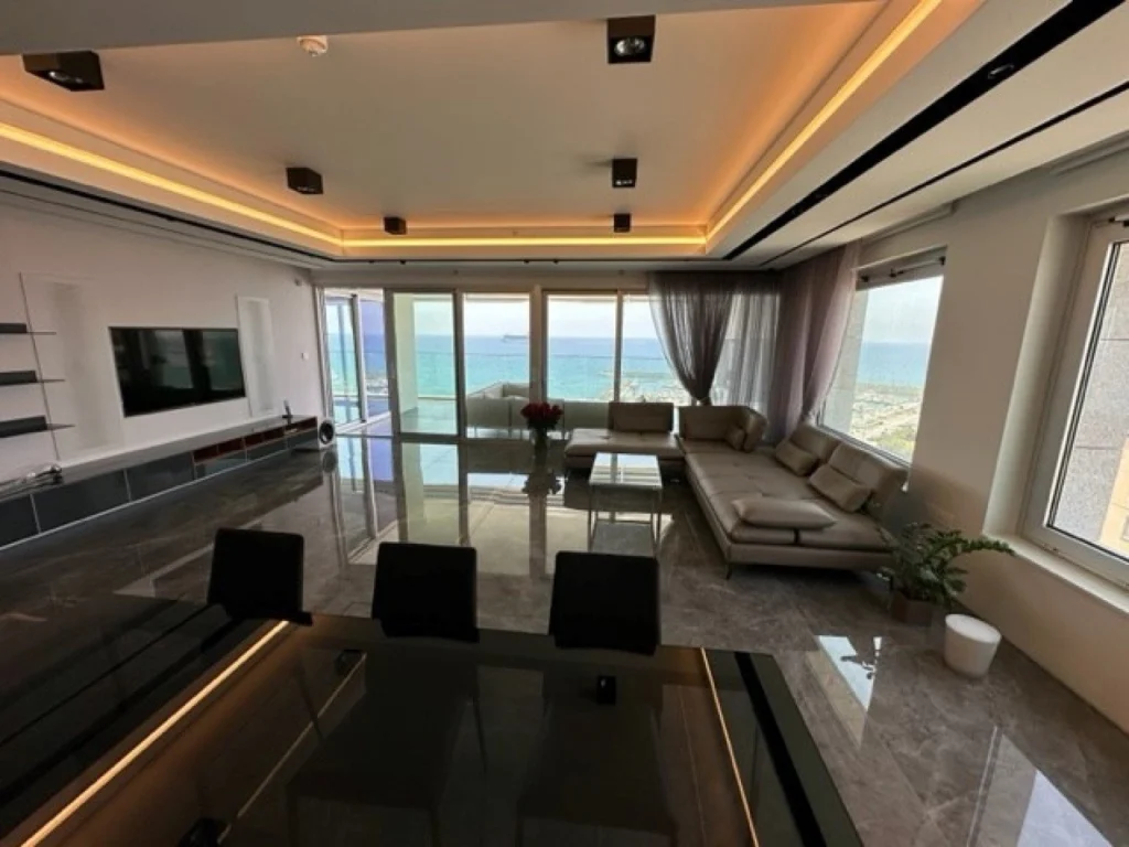 3 Bedroom Apartment for Rent in Amathounta, Limassol District
