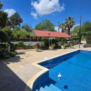 4 Bedroom House for Rent in Lofou, Limassol District