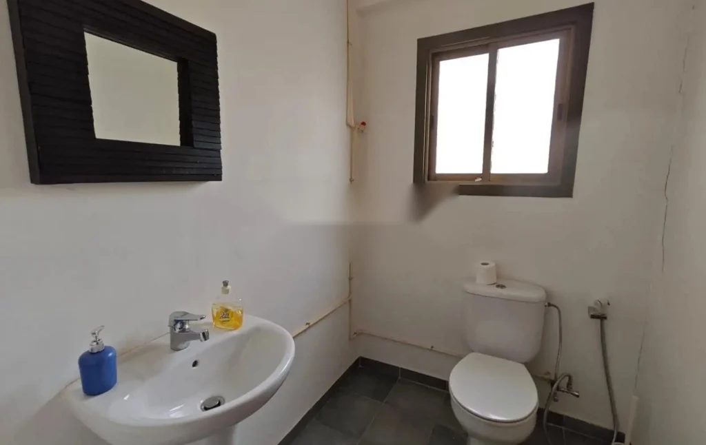 Office for Sale in Limassol – Agia Zoni