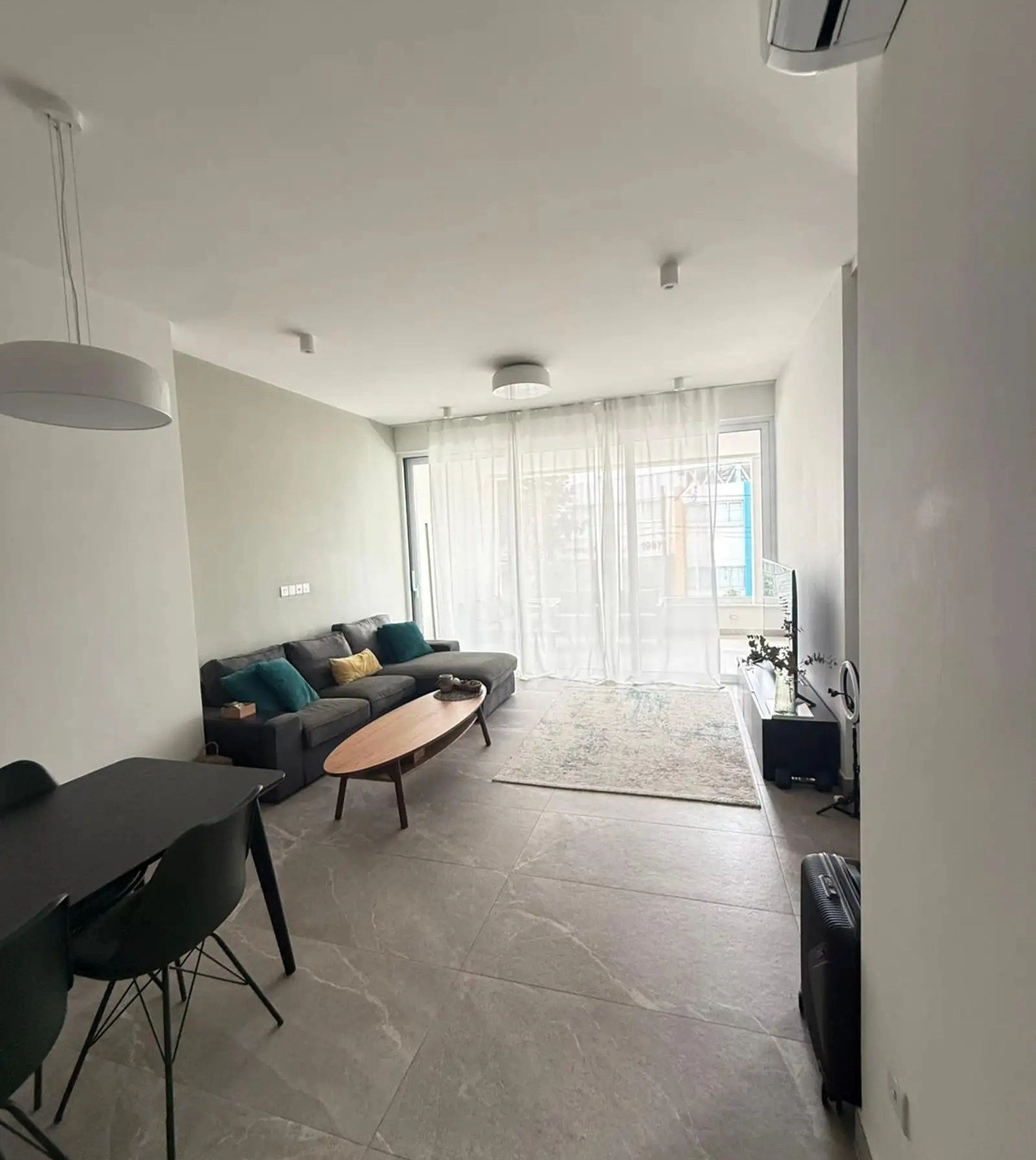 2 Bedroom Apartment for Rent in Limassol – Neapolis
