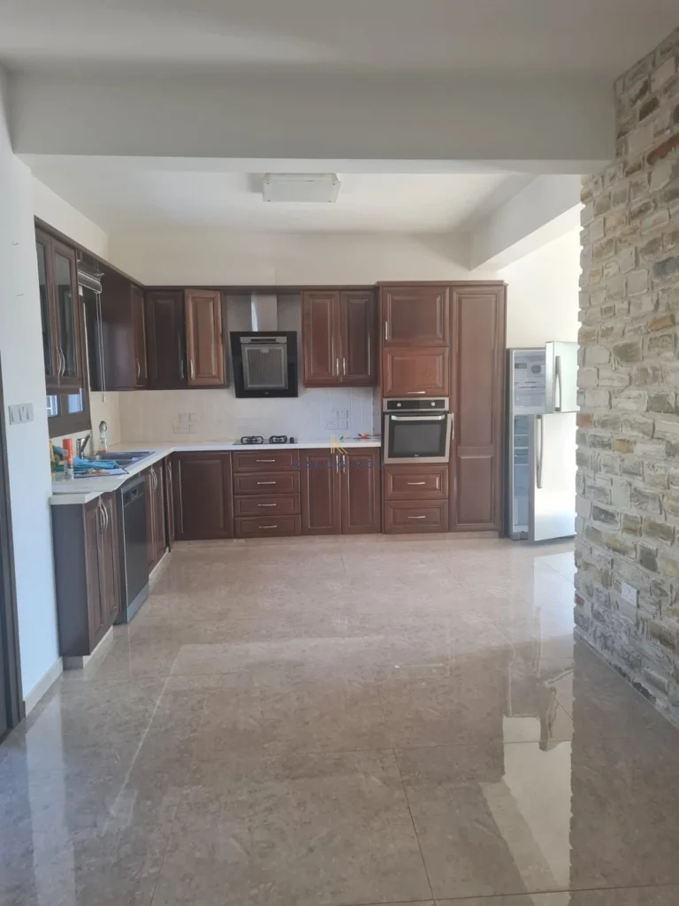Cheap Houses and Villas for Rent Larnaca