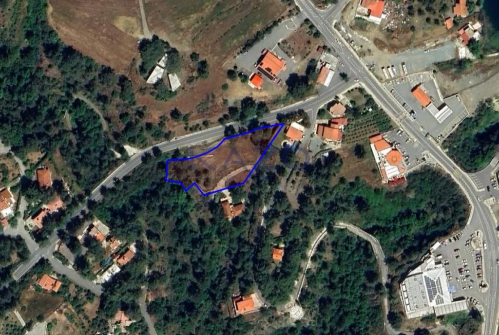 3,241m² Plot for Sale in Moniatis, Limassol District