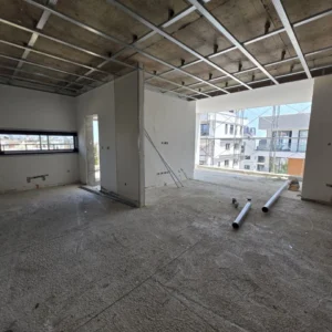 4 Bedroom Apartment for Sale in Germasogeia, Limassol District