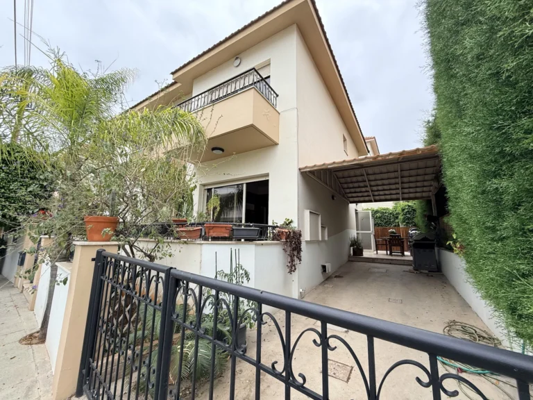 Cheap Houses and Villas for Sale Limassol up to 700000 euro