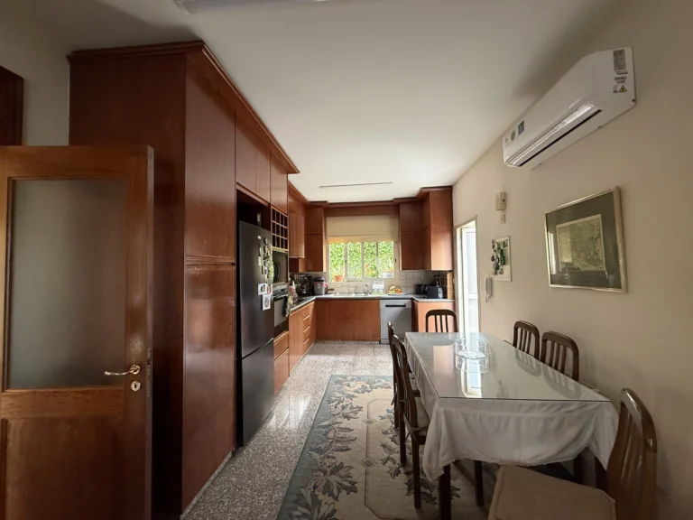Cheap Houses and Villas for Sale Limassol up to 700000 euro