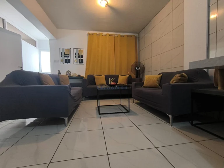 Cheap Houses and Villas for Sale Larnaca up to 300000 euro