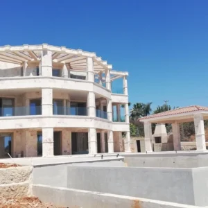 6+ Bedroom House for Sale in Pegeia, Paphos District