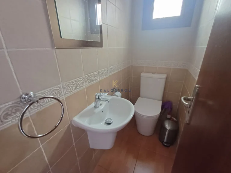 Cheap Houses and Villas for Sale Larnaca up to 400000 euro
