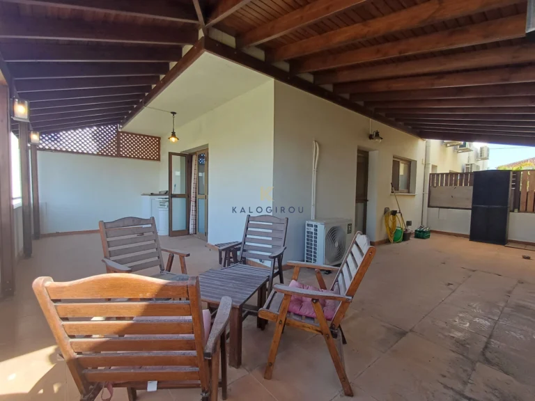 Cheap Houses and Villas for Sale Larnaca up to 400000 euro