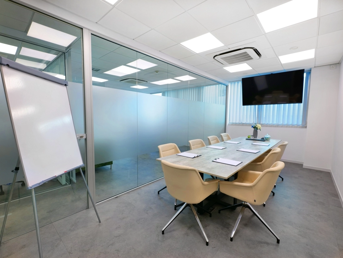 810m² Office for Sale