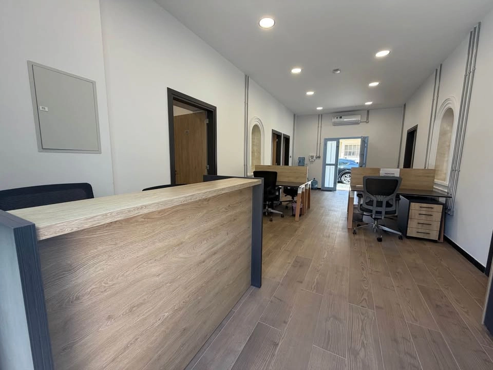 140m² Office for Rent in Limassol District
