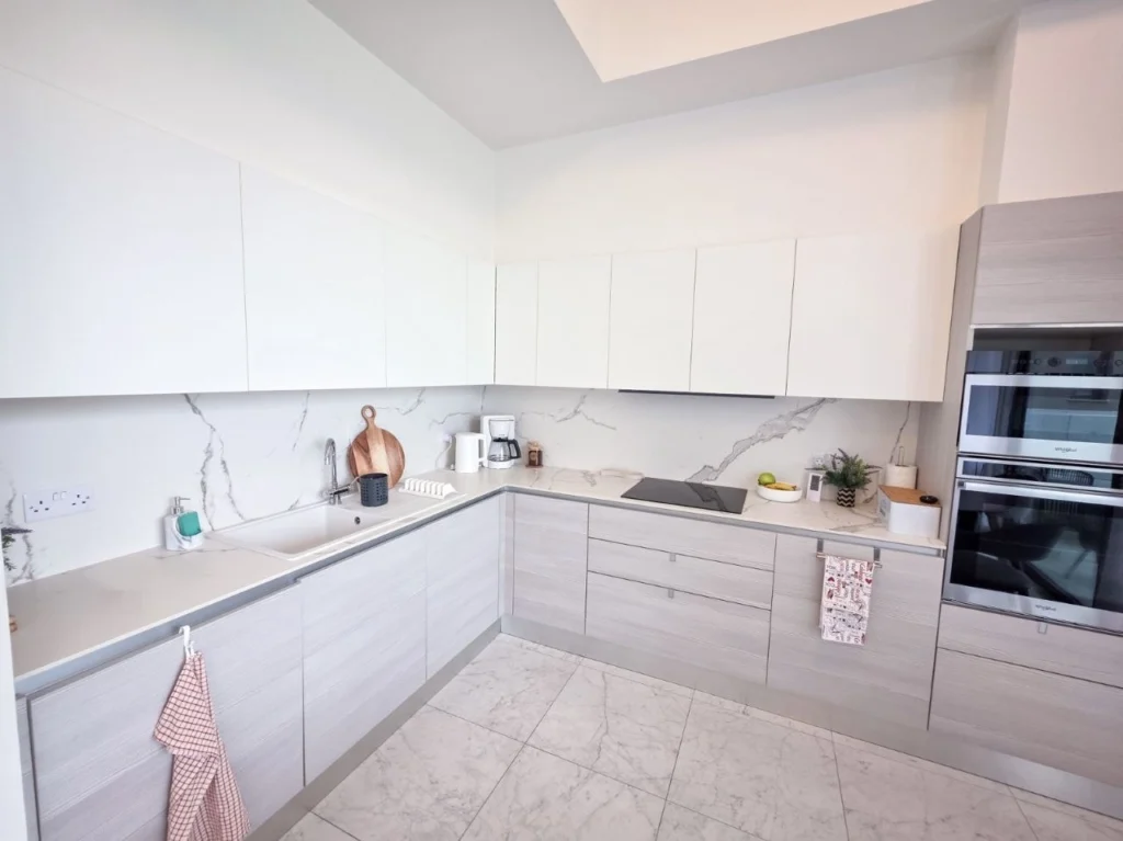 3 Bedroom Apartment for Rent in Limassol – Mesa Geitonia