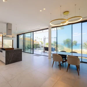 4 Bedroom House for Sale in Chlorakas, Paphos District