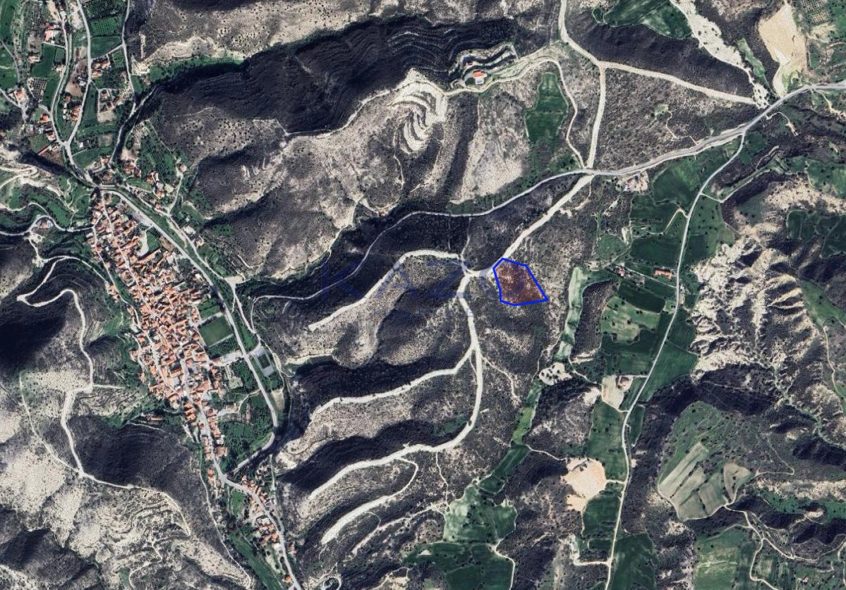 12,710m² Plot for Sale in Tochni, Larnaca District