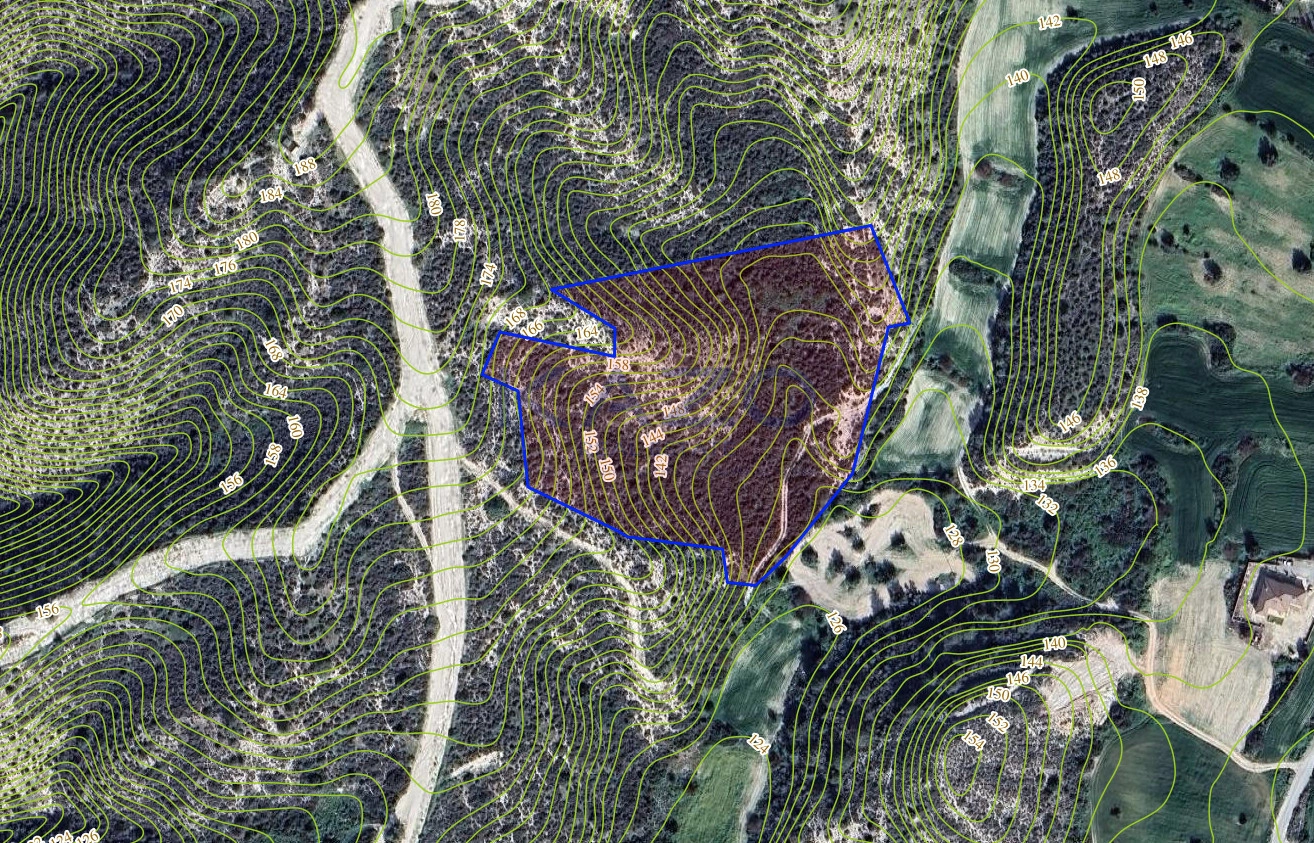 22,743m² Plot for Sale in Tochni, Larnaca District