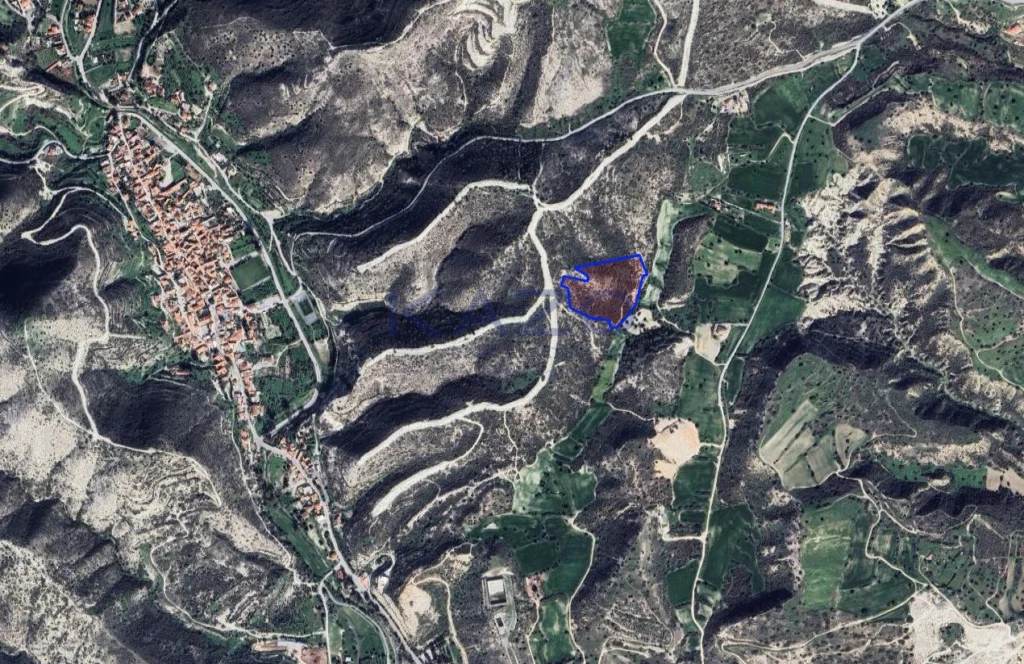22,743m² Plot for Sale in Tochni, Larnaca District