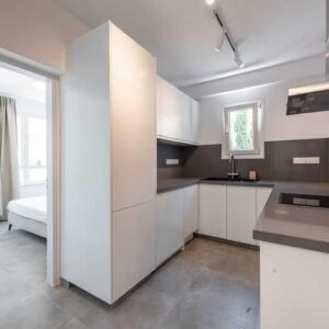 2 Bedroom Apartment for Rent in Limassol – Neapolis