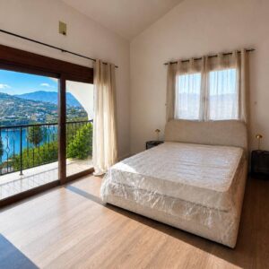 5 Bedroom House for Rent in Germasogeia, Limassol District