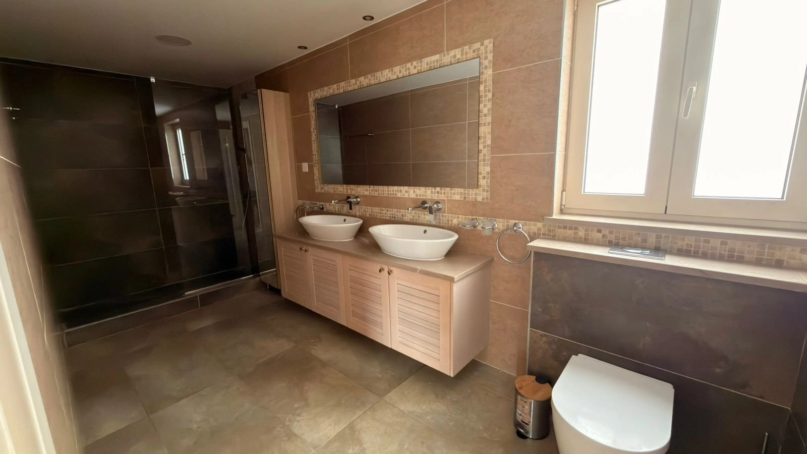 6+ Bedroom House for Rent in Germasogeia, Limassol District