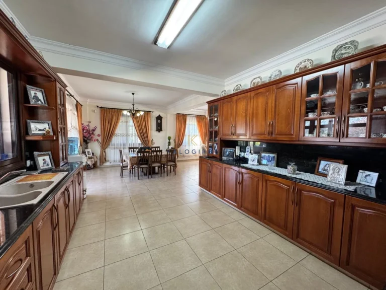 Cheap Houses and Villas for Sale Larnaca up to 1000000 euro